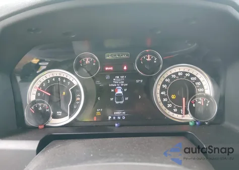 2015 Ram 1500 Big Horn из США, поврежденный, VIN 3C6RR7LT8FG596708